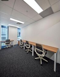 Robinson 77 (D1), Office #551803251